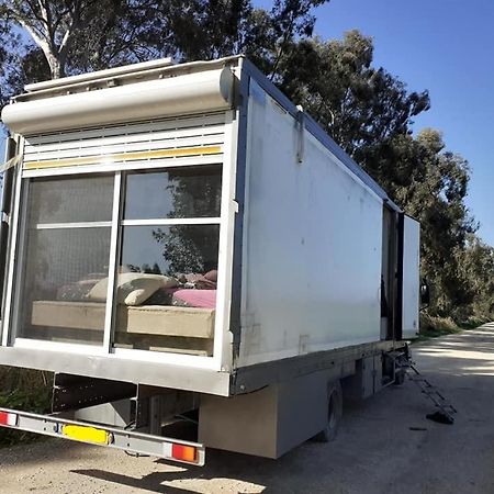 Luxury Caravan Truck In The Golan Heights Bruchim Qela' Alon Εξωτερικό φωτογραφία